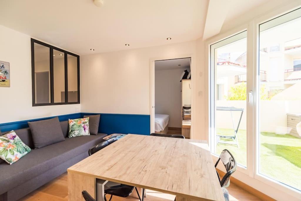 Appartement Avec Terrasse, Trestraou Perros-Guirec Exterior foto